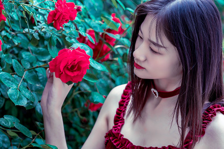 美国阿拉斯加州海域发生7.3级地震，引发海啸预警